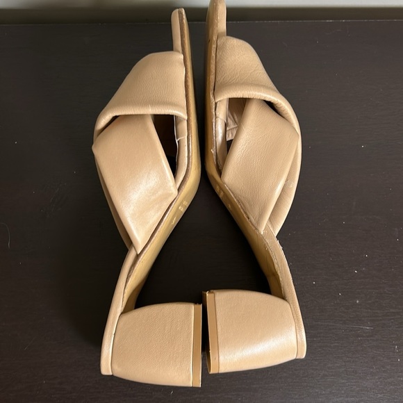 Gaia Baldi Sandal LEATHER Tan Shoe Italy Criss Cross Slip on Heel Sz 40 US 8.5 - Picture 6 of 9